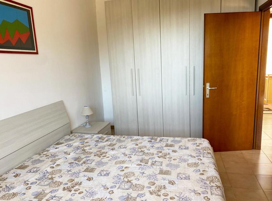 Capoliveri Appartamento Panoramico Con Terrazzo ภายนอก รูปภาพ